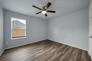 1401 Whitewater Dr, Little Elm, TX 75068 - Photo 13