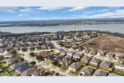 1401 Whitewater Drive, Little Elm, TX 75068 - Photo 33