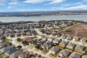 1401 Whitewater Dr, Little Elm, TX 75068 - Photo 33