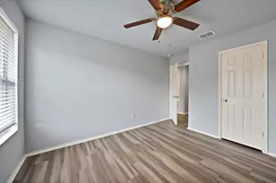 1401 Whitewater Dr, Little Elm, TX 75068 - Photo 11