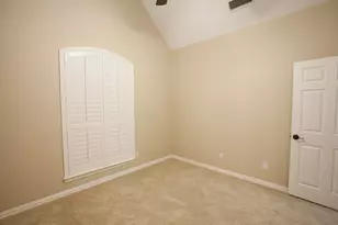 8100 Rosemont Dr, Plano, TX 75025 - Photo 11