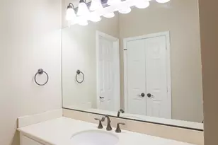 8100 Rosemont Dr, Plano, TX 75025 - Photo 23