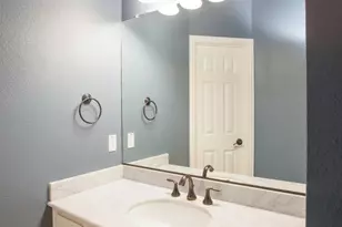 8100 Rosemont Dr, Plano, TX 75025 - Photo 19