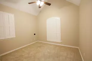 8100 Rosemont Dr, Plano, TX 75025 - Photo 9