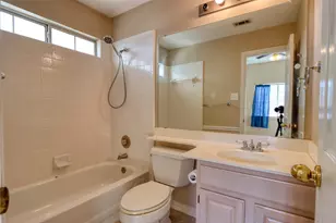 6521 Lynch Ln, Garland, TX 75044 - Photo 35