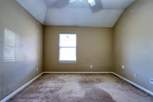 6521 Lynch Ln, Garland, TX 75044 - Photo 27