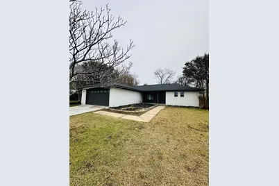 905 McKinney Avenue, Princeton, TX 75407 - Photo 9