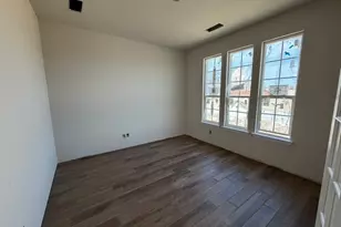 545 Waterford Pk Blvd, Weatherford, TX 76087 - Photo 3