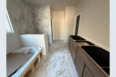 545 Waterford Park Boulevard, Weatherford, TX 76087 - Photo 7