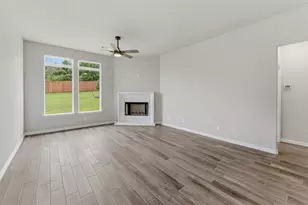 545 Waterford Park Boulevard, Weatherford, TX 76087 - Photo 7
