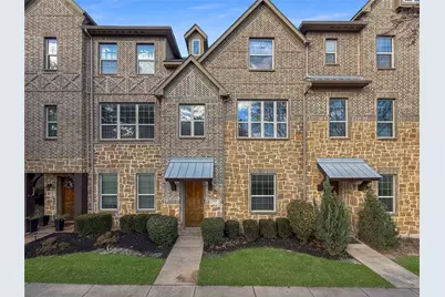 573 W Royal Lane, Irving, TX 75039 - Photo 1