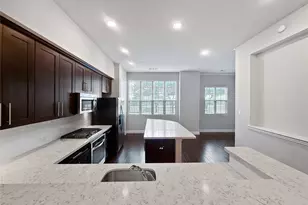 573 W Royal Ln, Irving, TX 75039 - Photo 15