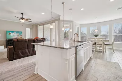 8012 Woodside Trail, North Richland Hills, TX 76182 - Photo 5