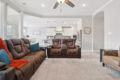 8012 Woodside Trail, North Richland Hills, TX 76182 - Photo 11