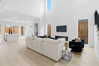 628 Wayne Street, Dallas, TX 75223 - Photo 7