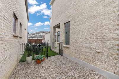 703 Canada Goose Lane, Arlington, TX 76005 - Photo 23