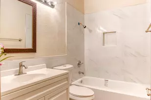 9600 Royal Ln, Dallas, TX 75243 - Photo 13