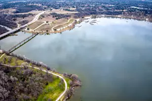 9600 Royal Ln, Dallas, TX 75243 - Photo 23