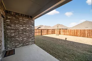 10601 Autumn Leaves Ln, Aubrey, TX 76227 - Photo 29