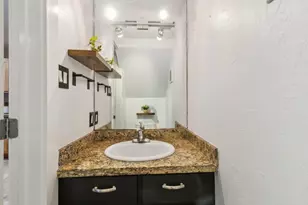 4777 Cedar Springs Rd, Dallas, TX 75219 - Photo 13