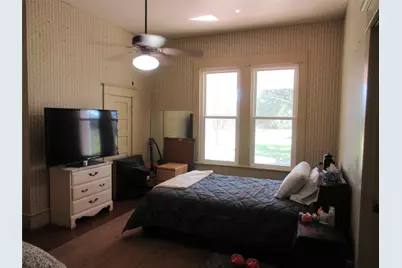 607 S First Street S, Rosebud, TX 76570 - Photo 17