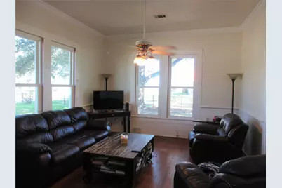 607 S First Street S, Rosebud, TX 76570 - Photo 19