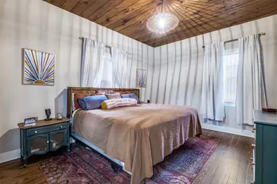 705 S Glasgow Drive, Dallas, TX 75223 - Photo 17