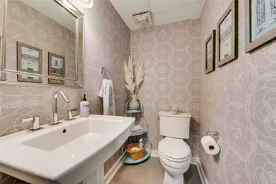 3922 Gilbert Avenue #220, Dallas, TX 75219 - Photo 7