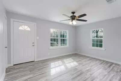 310 Dogwood Avenue, Princeton, TX 75407 - Photo 3