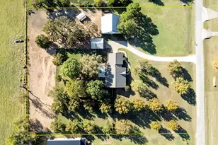 9690 Vail Eton Dr, Pilot Point, TX 76258 - Photo 7