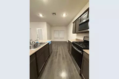 1109 Emerald Gate Drive, Princeton, TX 75407 - Photo 3