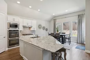 2121 Demarsh Ln, Corinth, TX 76210 - Photo 9