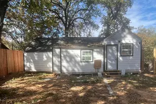 3814 Cauthorn Dr, Dallas, TX 75210 - Photo 13