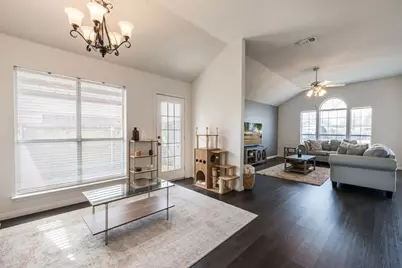 1117 Darren Drive, Burleson, TX 76028 - Photo 5