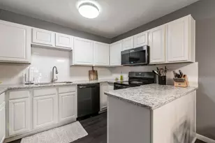 1117 Darren Dr, Burleson, TX 76028 - Photo 7