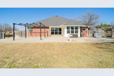 814 Braewood, Lindale, TX 75771 - Photo 21