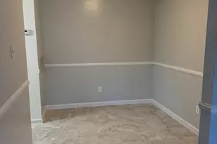 3150 Cliff Creek Crossing Dr, Dallas, TX 75237 - Photo 5