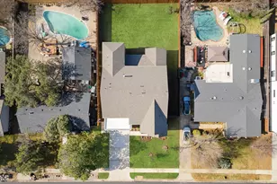 10553 Cromwell Dr, Dallas, TX 75229 - Photo 39