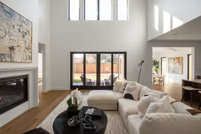 10553 Cromwell Drive, Dallas, TX 75229 - Photo 9