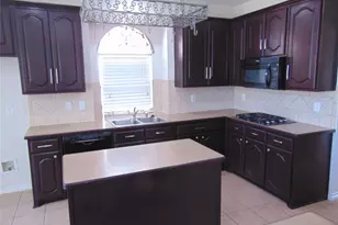 1823 Wildwood Ln, Red Oak, TX 75154 - Photo 17