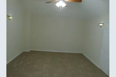 1823 Wildwood Lane, Glenn Heights, TX 75154 - Photo 23