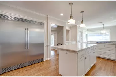 2400 Winton Terrace W, Fort Worth, TX 76109 - Photo 9