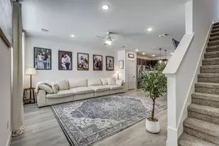 552 Brk Vw Dr, Van Alstyne, TX 75495 - Photo 3