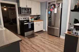 117 W 3rd St, Keene, TX 76059 - Photo 9