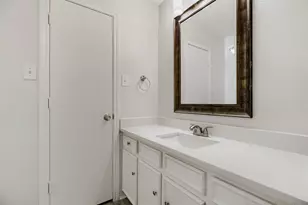 1202 E Berkeley Dr, Richardson, TX 75081 - Photo 23