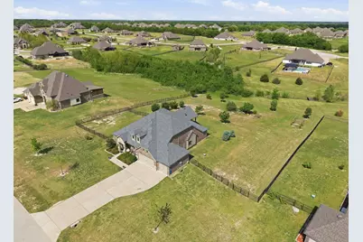 108 Fallen Oak Drive, McKinney, TX 75071 - Photo 31