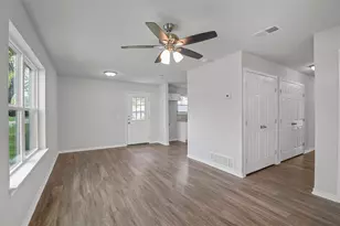 317 Jones St, Bonham, TX 75418 - Photo 5