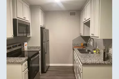 1214 Baylor Avenue #105, Waco, TX 76706 - Photo 3