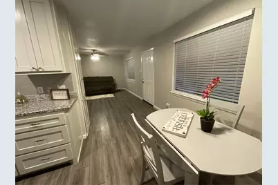 1214 Baylor Avenue #105, Waco, TX 76706 - Photo 7