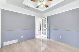 501 Colgate Dr, Lancaster, TX 75134 - Photo 11